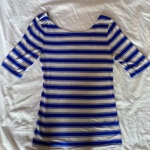 Banana Republic woman’s blue and white striped 3/4 sleeve shirt size small